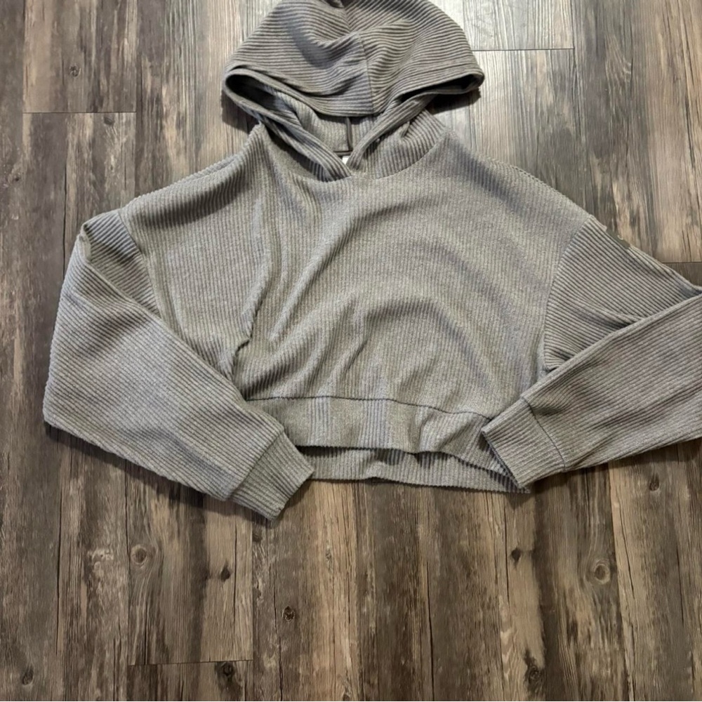 ALO YOGA Muse Hoodie